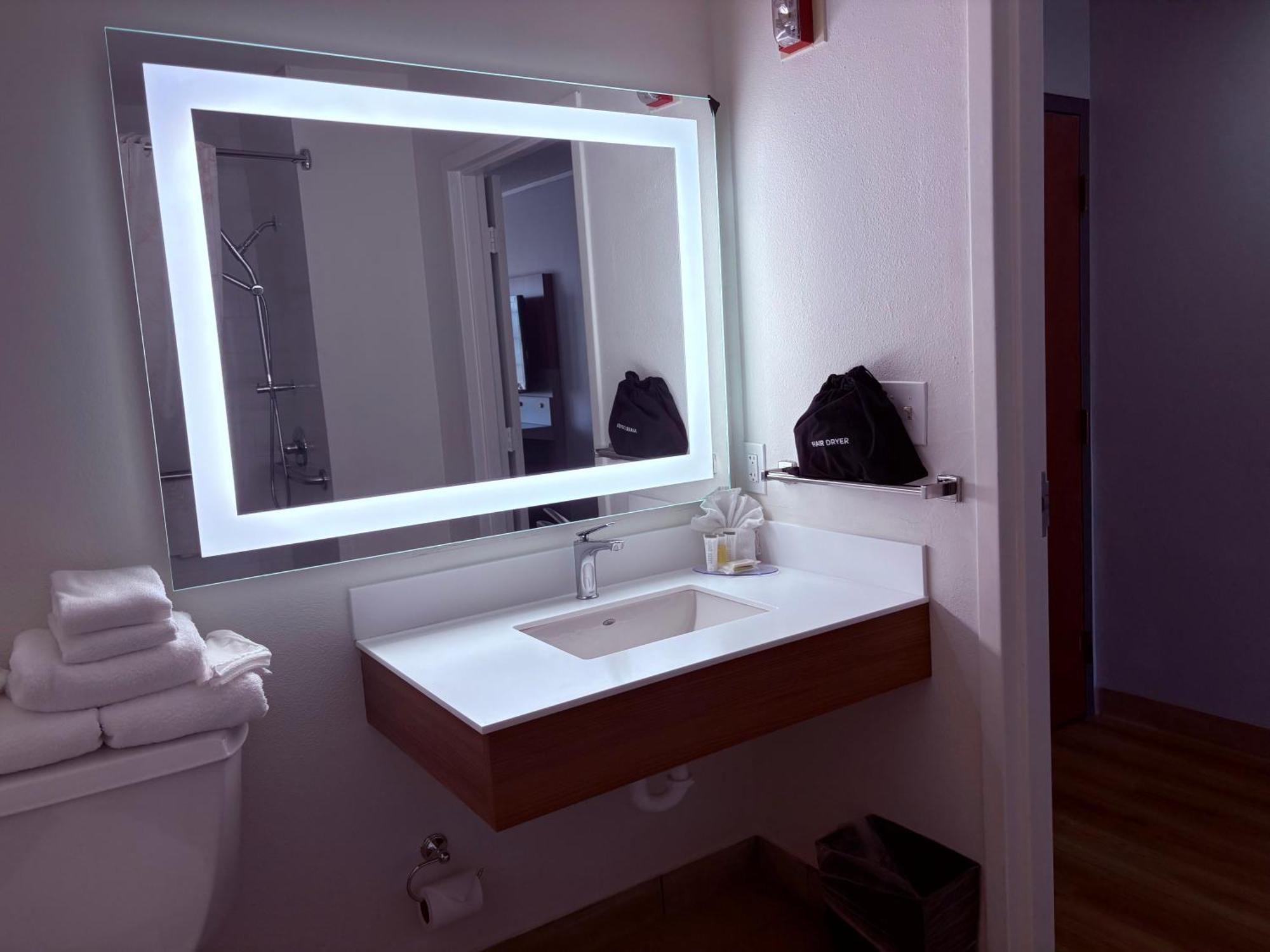 Microtel Inn & Suites By Wyndham Denver Airport Exteriör bild