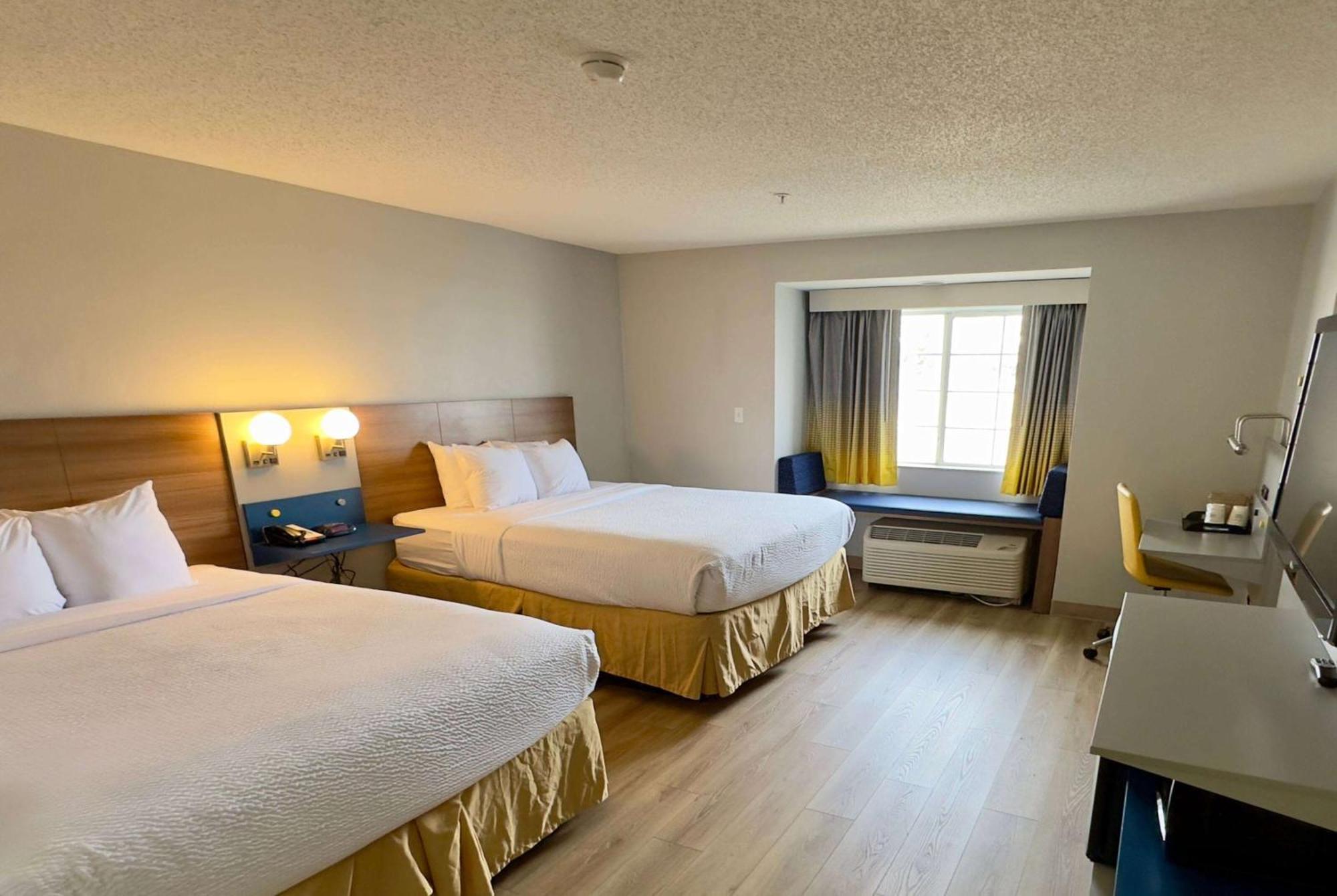 Microtel Inn & Suites By Wyndham Denver Airport Exteriör bild